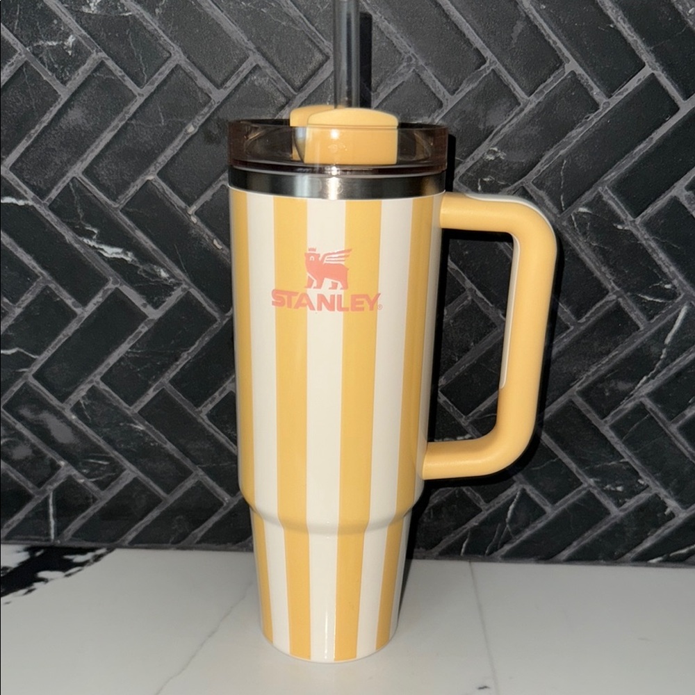 Stanley Yellow /White 30 Oz. Cup